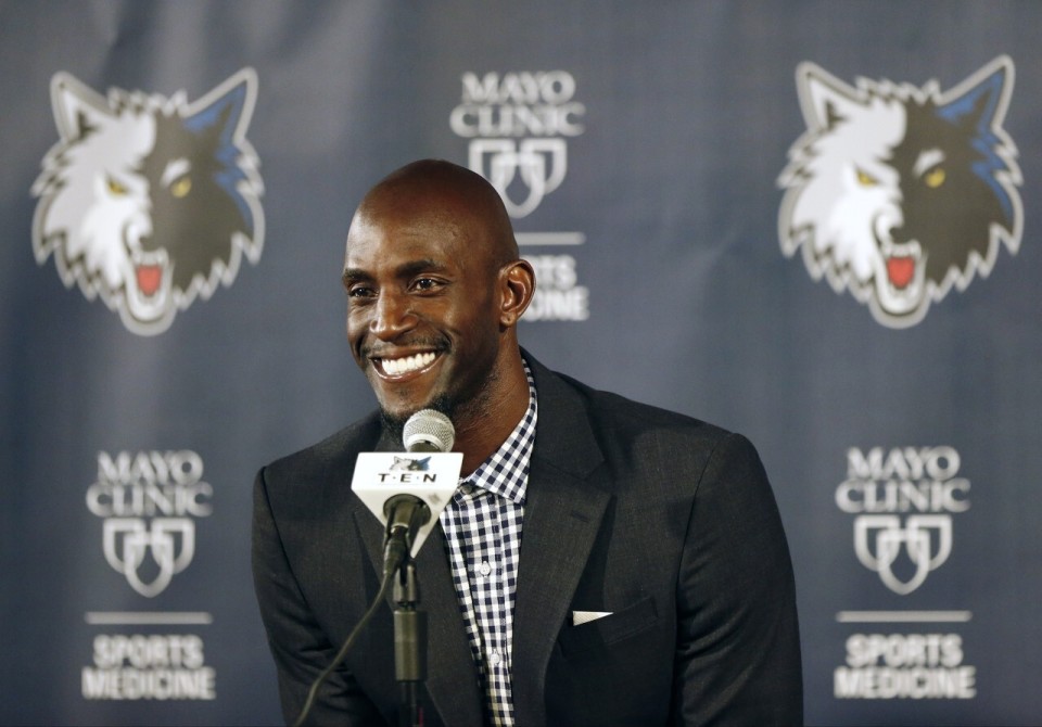 意媒：安古伊萨仅出现肌肉紧张并未受伤，预计休战10天（意媒：安古伊萨肌肉紧绷无大碍，预计缺阵10天）