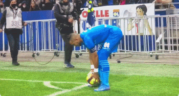 很久没有这么长时间静下心来做一件事儿了，终于是赶...