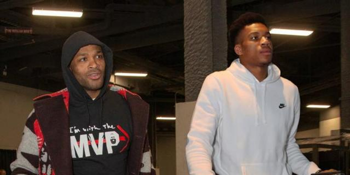 热火140-123大胜快船送其五连败 伦纳德36分哈登11分难救主（热火140-123击溃快船送其五连败 伦纳德36分、哈登11分仍难改败局）