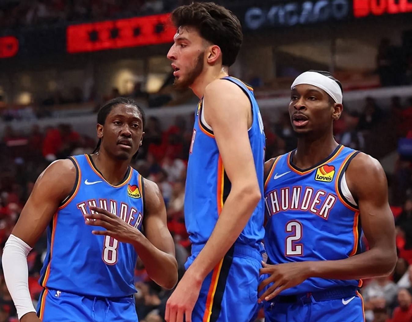 布里兰主场激战江原FC，出线关键一役（布里兰主场对阵江原FC，出线生死战打响）