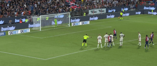 篮球勇士替补球员贡献关键分数