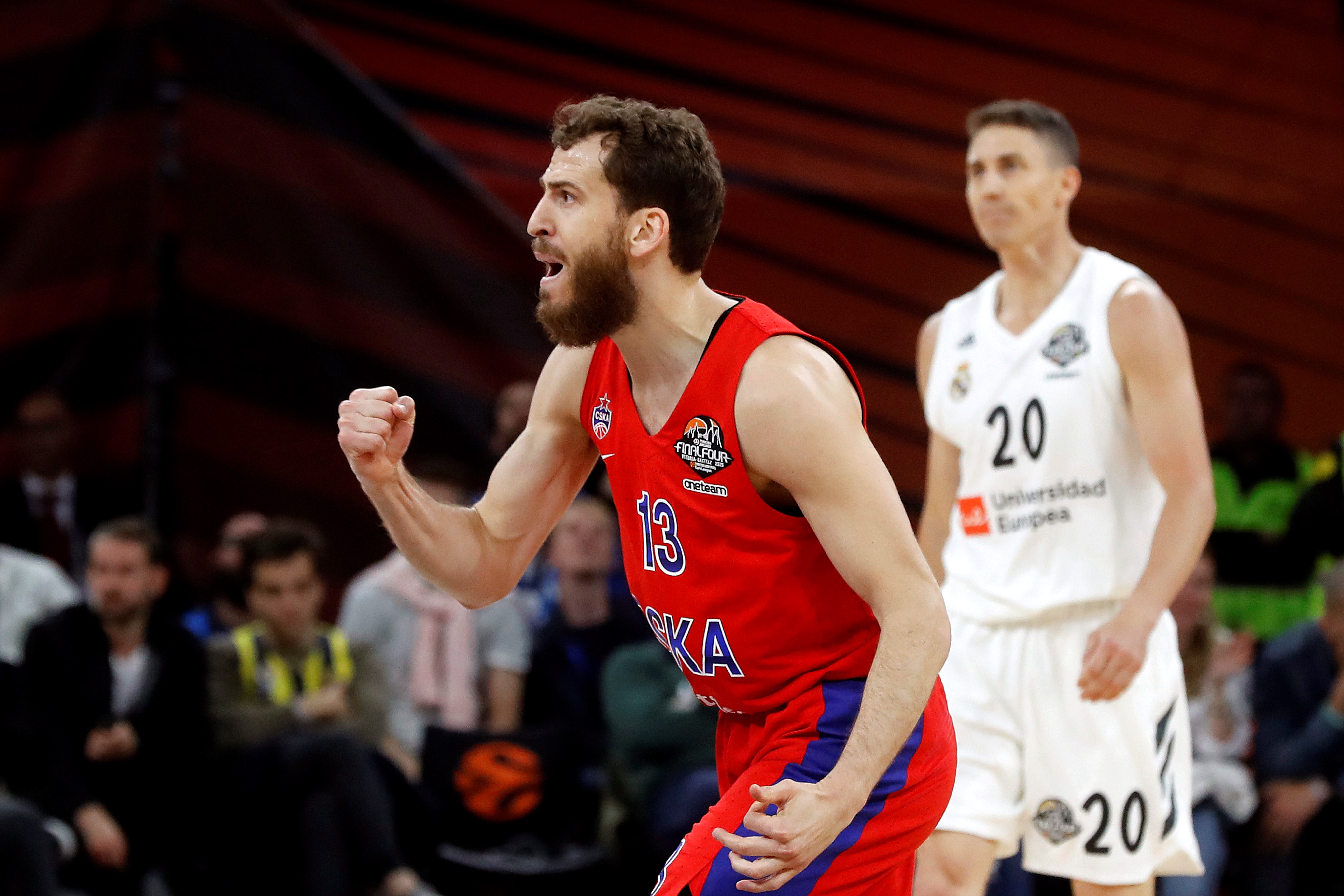 意媒：AC米兰将和罗马在冬窗争夺齐尔克泽（意媒：AC米兰与罗马将于冬窗竞逐齐尔克泽）