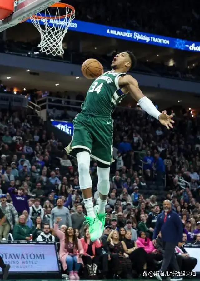 欧洲足球专家称赞瓦尔迪：他完美契合克雷莫内塞，能踢到41岁（欧洲足坛专家：瓦尔迪与克雷莫内塞是绝配，有望征战至41岁）